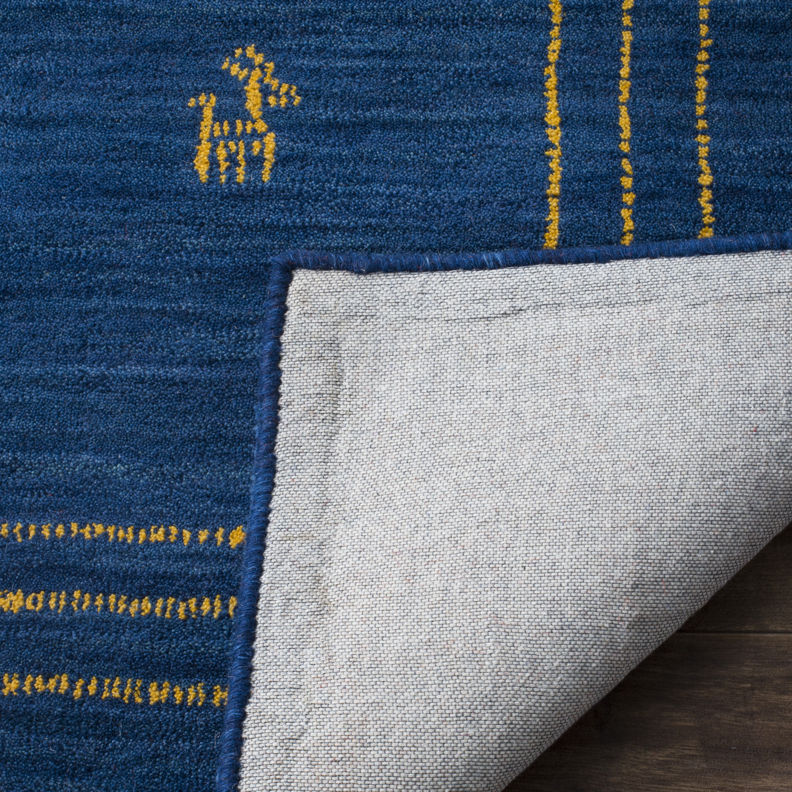 Safavieh Himalaya Calanthia Bordered Wool Area Rug, Blue/Multi, 6' x 6' Round
