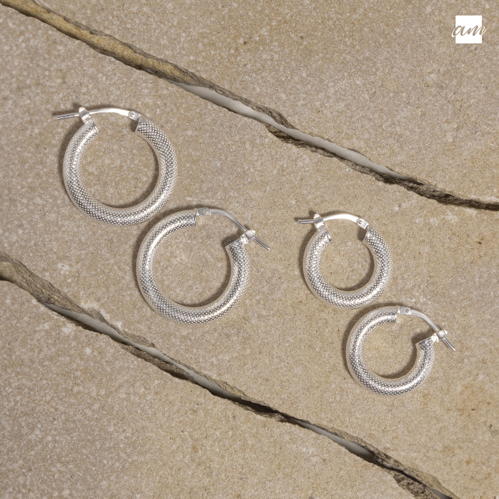 Amberta Women 925 Sterling Silver Chunky Hoop Earrings: Textured Hoop Earrings 10 mm
