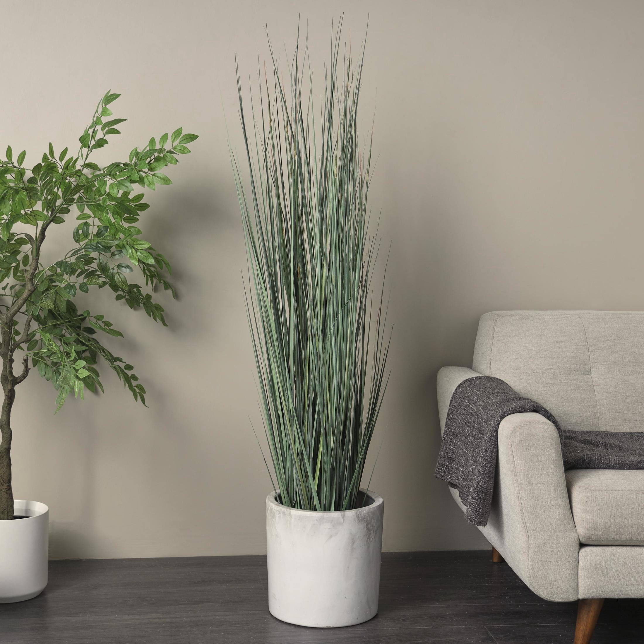 DecMode 61" Tall Artificial Onion Grass Plant in Black Plastic Pot