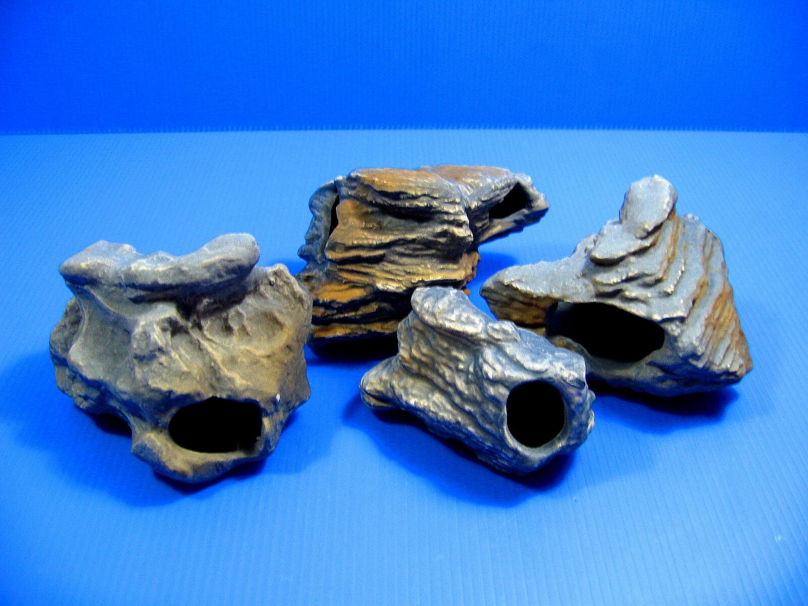 4pcs Cichlid Stone Ceramic Aquarium Rock Cave Decoration