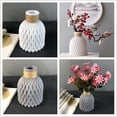 thumbnail image 2 of Florero de Decoración Matsuzay Jarrón de Plástico Color Sólido Estilo B5, 2 of 6