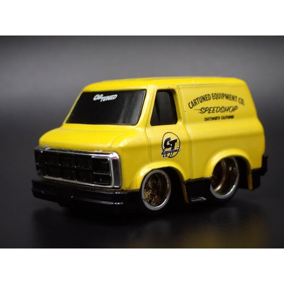 Open Box 1979 79 GMC VANDURA PANEL VAN CAR TUNED YELLOW 1/64 SCALE DIECAST MODEL CAR