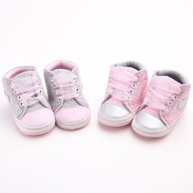 Bébé Fille Enfant en Bas Âge Polka Dot Anti-Dérapant Semelle Souple Lacet Chaussures de Lit de Chaussures