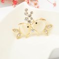 thumbnail image 3 of Broches para Mujeres Niñas Pescado Rhinestones Pines Lindos Broche Broche Para Mujer Aleación Joyería Valentín Accesorios Parejas Regalos Monstrate AP004645-00, 3 of 7