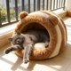 thumbnail image 4 of Cama para perro para gatos de la Villa para mascotas, nido cálido y lavable extraíble de tela suave semi-cerrada de 43x32x25cm o 53x45x28cm marrón térmica aislante resistente a arañazos, 4 of 6