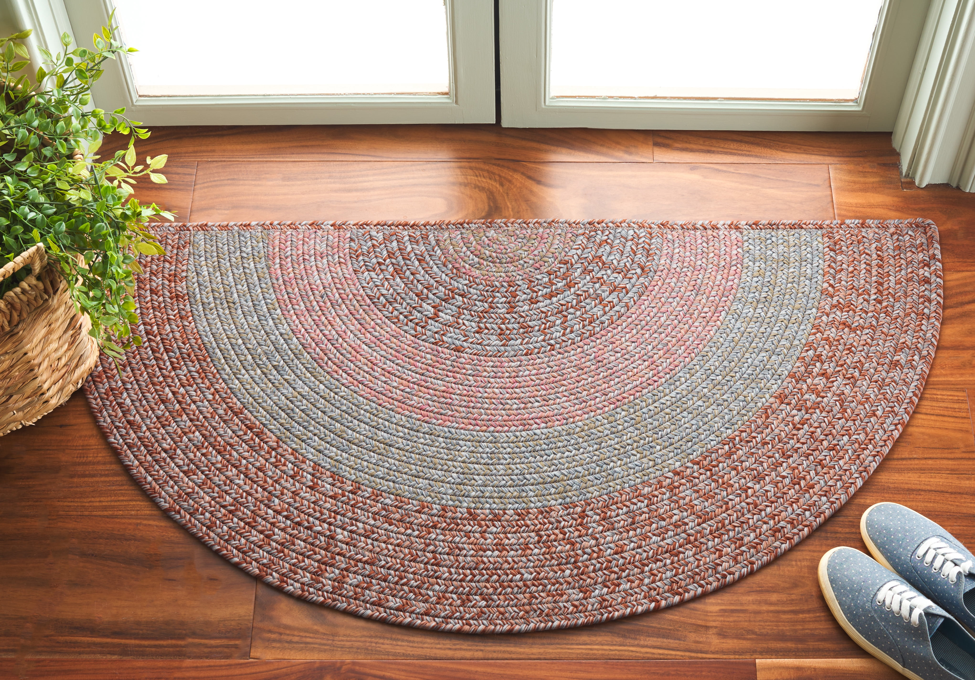 SAFAVIEH Braided Kent Geometric Machine Washable Reversible Area Rug, Brown/Gray Pink, 2' x 4' Half Moon
