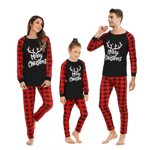 Pijamas cálidos de Navidad para la familia, trajes a juego familiares con estampado de alce y letras de dibujos animados, ropa de vacaciones para bebé, 2023