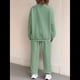 thumbnail image 4 of Conjunto Deportivo de Dos Piezas para Mujer: Sudadera y Pantalón Deportivo de Cuello Redondo Liso y Holgado, Conjunto de Jersey para Estar en Casa. Verde S, 4 of 5