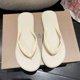 thumbnail image 1 of Sandalias de playa para hombre y mujer, chanclas de verano, de Color caramelo zapatos planos de interior, zapatillas de playa antideslizantes de suela suave, 1 of 7