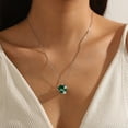 thumbnail image 4 of Juwaliy 15MM Mujer Rose Collar de Corazón Mayo Piedra de Nacimiento 925 Plata de Ley Flor Mariposa Dije Esmeralda Verde Joyería Xmas Cumpleaños Regalo Del Día de la Madre, 4 of 7