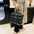 thumbnail image 3 of Bolso Transporte Hobo Elegante Mano Acolchado para Mujer Al Aire Libre, 3 of 9