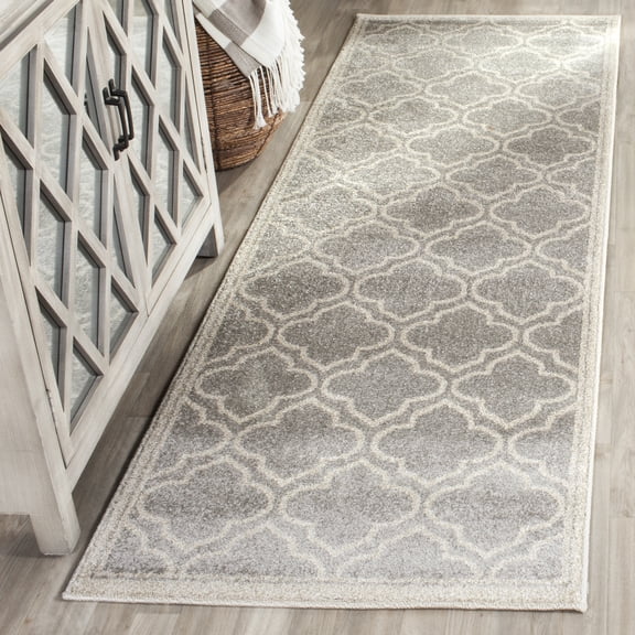 Safavieh Amherst Wilson Geometric Runner Rug, Light Gray/Ivory, 2'3" x 22'