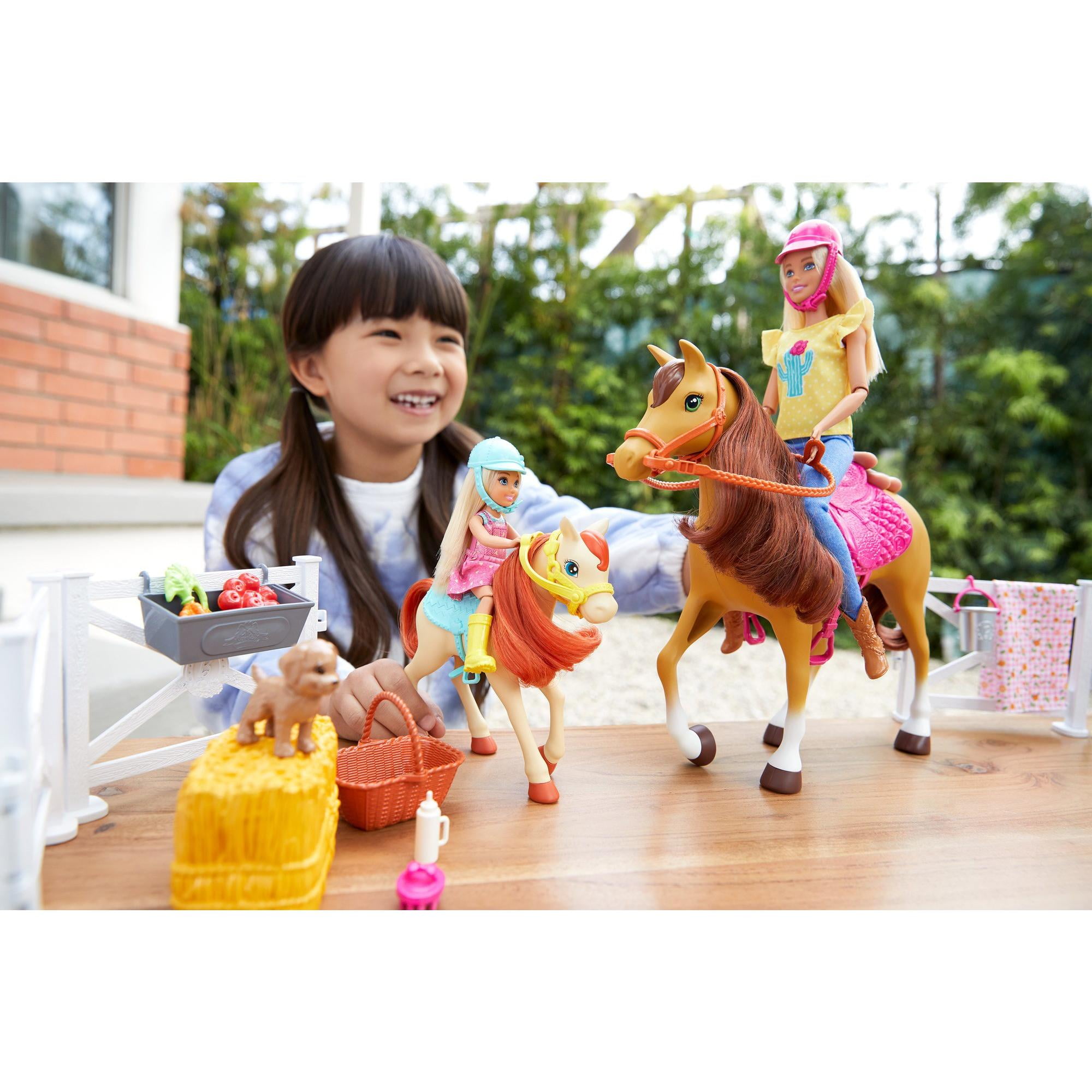 barbie hugs n horses