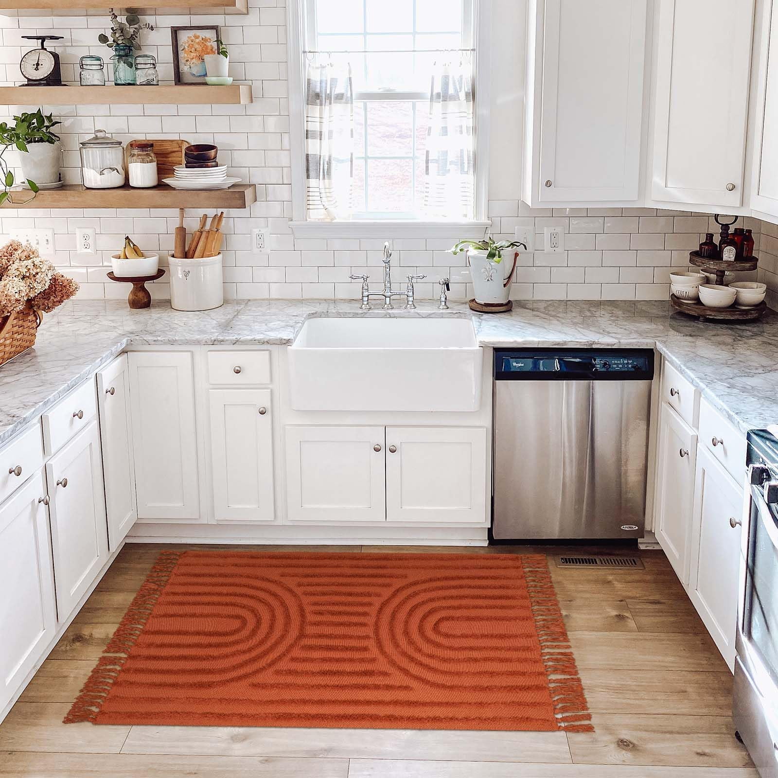 SUNDEREY Modern Rainbow Area Rug,3'x5' Washable Bedroom Rugs,Boho Terracotta Woven Floor Carpet With Tassel, Modern Farmhouse Tufted Rug For Living Dining Room Kitchen Entryway Bathroom,Red