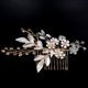 thumbnail image 5 of Zhuge Horquillas para el pelo de boda con flores para novias, peinetas con perlas de cristal,joyas con diamantes de imitación para novias, damas de honor y mujeres (dorado), 5 of 5