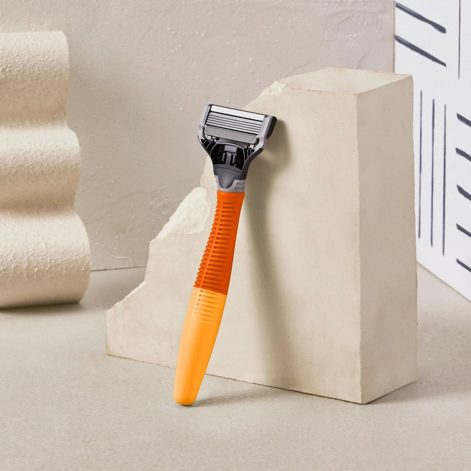 Harry’s Men’s Razor Value Pack with 5 Razor Blade Refills, Ember, 1 handle, 5 Blade Refills