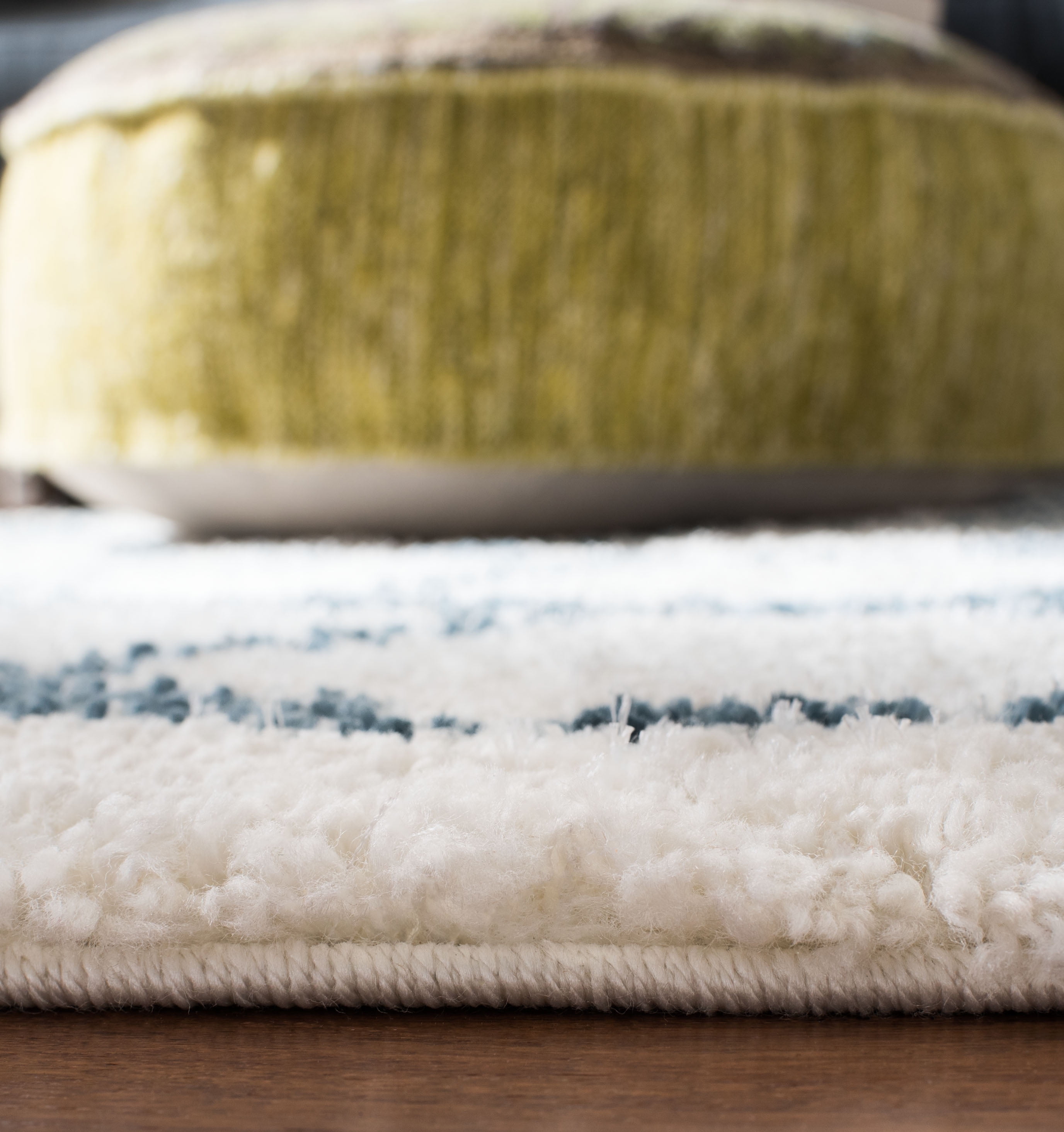 SAFAVIEH Berber Fringe Amable Geometric Shag Area Rug, Cream/Blue, 9' x 12'