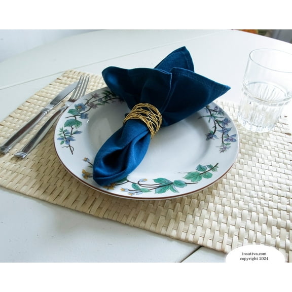 Rangeene Handmade Artisan Crafted Mesh Metal Dining Napkin Rings; Gold; Set of 6