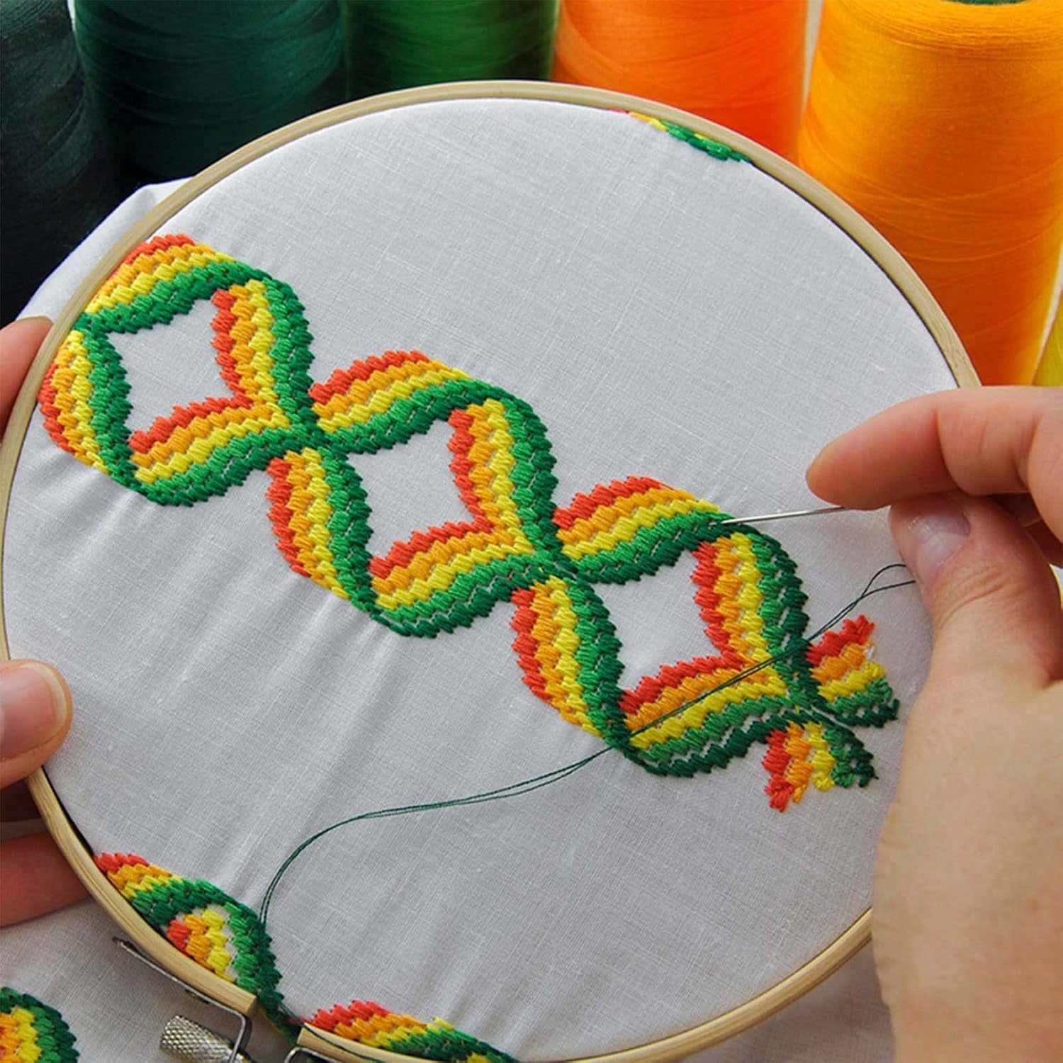 AIGIA 12 Pieces 4 Inch-12 Inch Round Embroidery Hoop Bulk Wholesale Circle Cross Stitch Hoop Ring