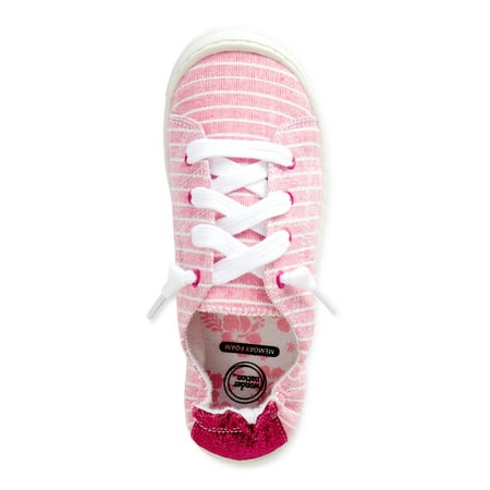 wonder nation casual bump toe sneaker