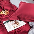 thumbnail image 3 of Juego de cama Escarlata Real, 3 of 5