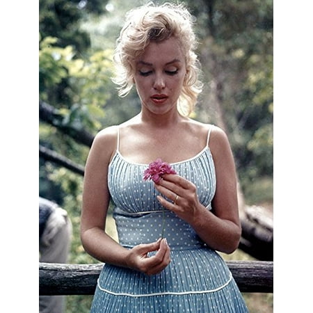Rare Signed Photo - RARE Photograph of Marilyn Monroe With Flower 12x16 Art Printed Poster