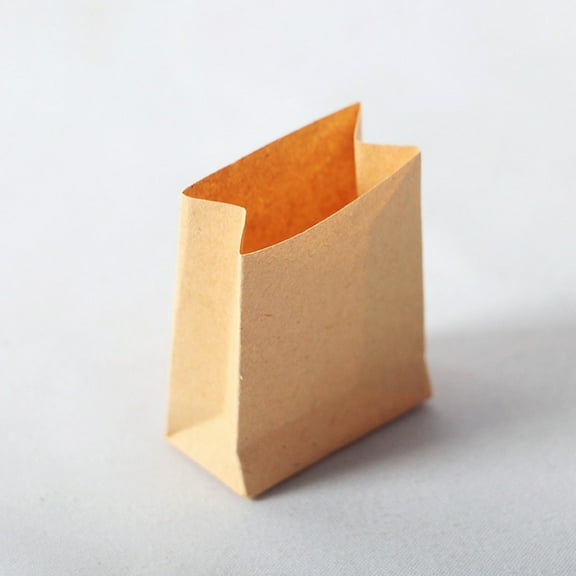 WASHWEPE 10Pcs Mini Things Miniature Paper Bags For Dollhouse Decoration And Baking Design