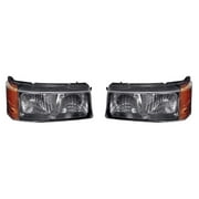 Angle View: For Chevy Silverado 2500 HD Classic 2007 Turn Signal/Parking Light Driver and Passenger Side | Pair | Includes Signal/Marker/Running Light | GM2520185, GM2521185 | 15199556, 15199557