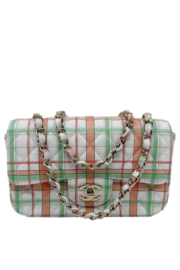 Pre-Owned Pre Owned Chanel Classic Rectangular Flap Mini Leather Crossbody Bag White