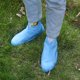 thumbnail image 5 of 2 pares de cubrezapatos impermeables de silicona, resistentes al desgaste y antideslizantes para exteriores, amarillo y azul (talla S), 5 of 5