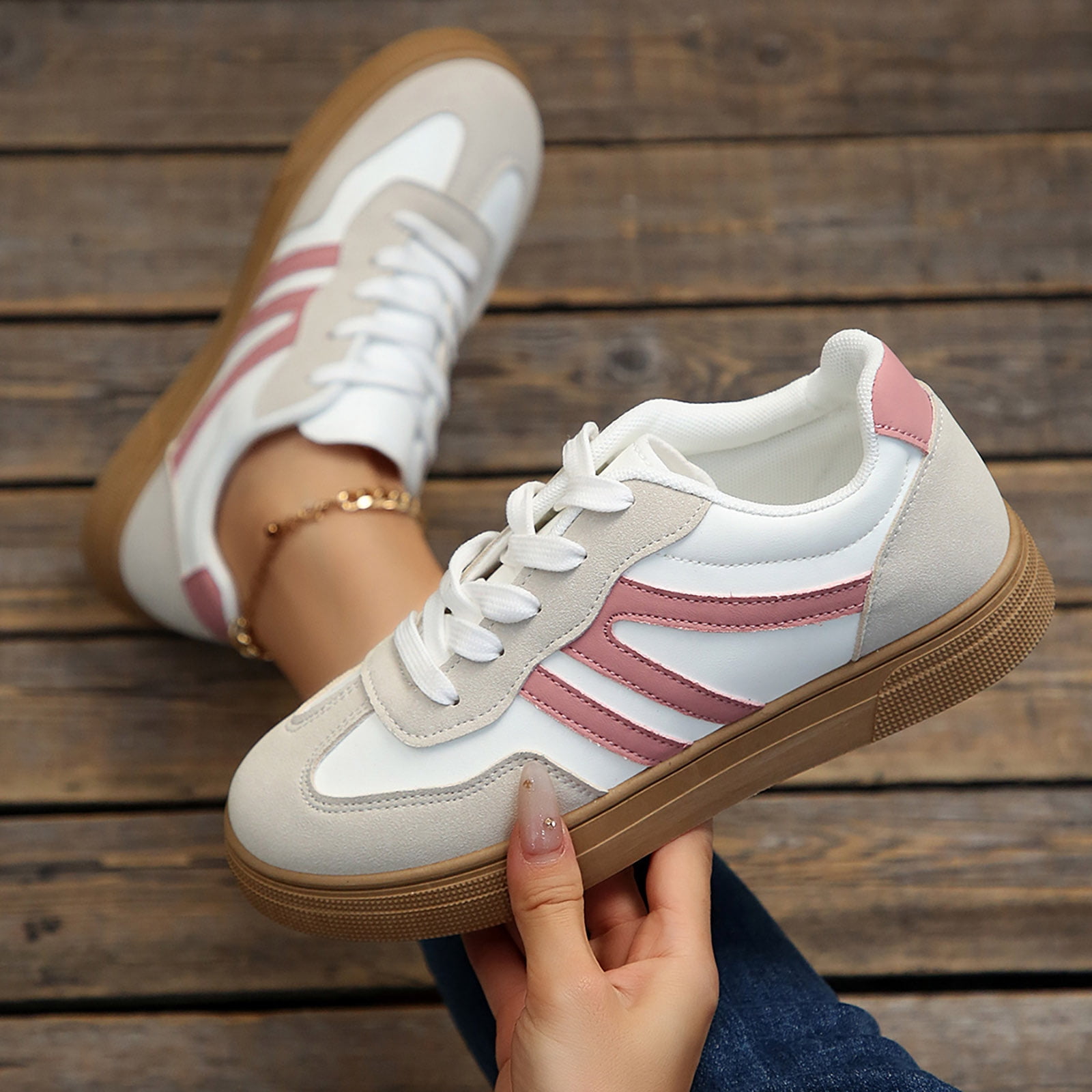 Flat Shoes for Women Vintage Classic Thick Sole Trainers Skate Shoes Splice Suede Lace up Antislip Walking Tennis Shoes Low Top Sneakers Beige Size 6.5