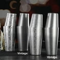 thumbnail image 2 of Ensemble de 2 Pcs Boston Cocktail Shaker avec Motif Gravé - 800ml & 500ml Vintage, 2 of 6