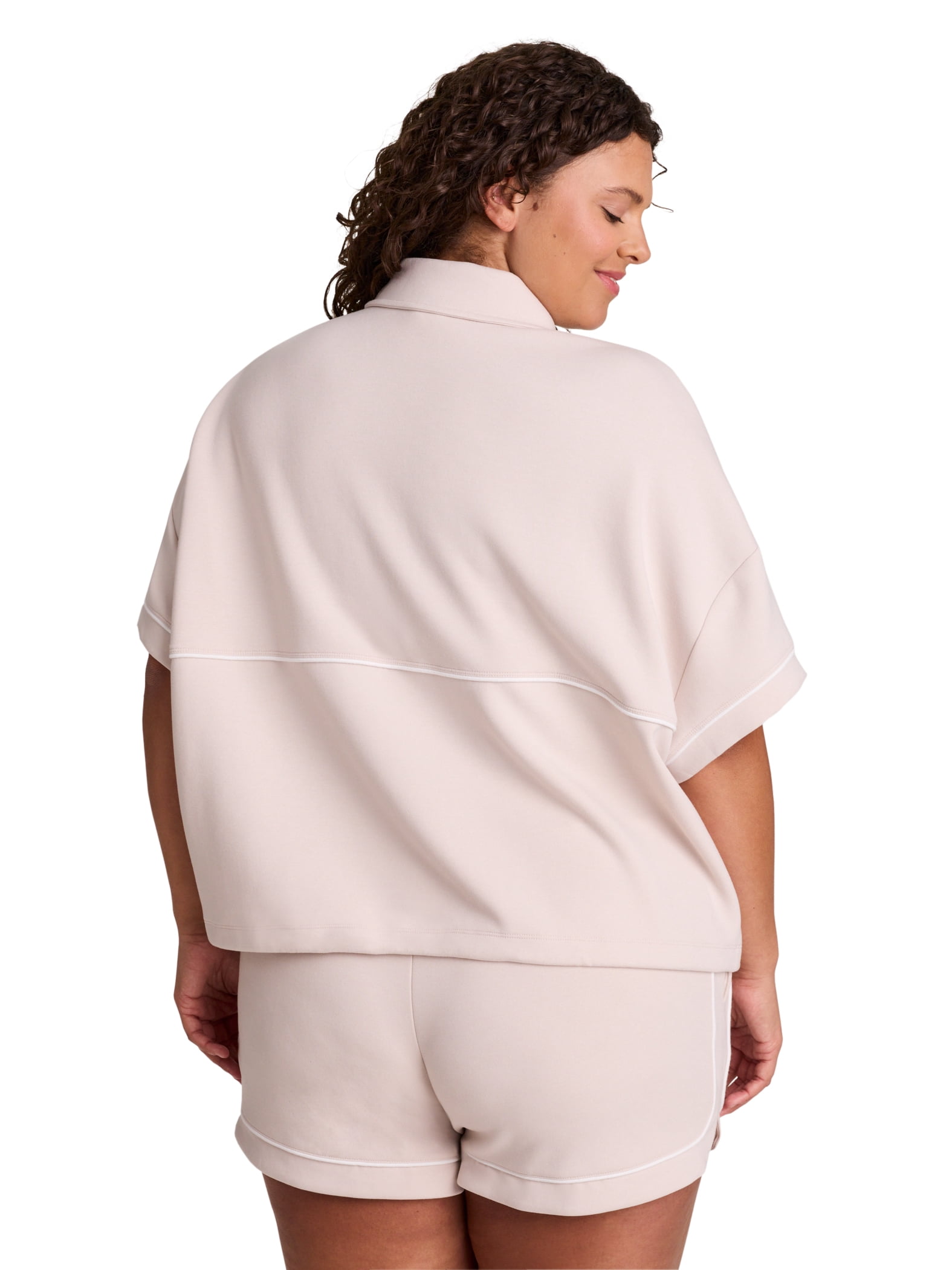 Reebok Women's Team Player Short Sleeve Oversize Pullover, Sizes XS-4X