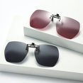 thumbnail image 3 of Gafas de sol polarizadas con clip en gafas graduadas, copos negros y grises, para hombres y mujeres, ajuste compacto y no abatible JM, 3 of 3