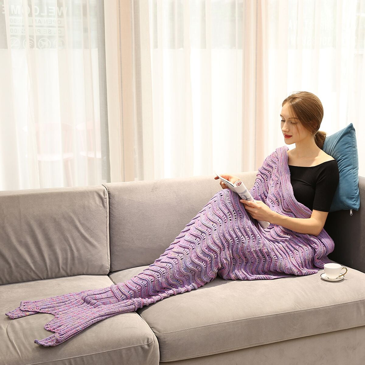 New Mermaid Tail Fur Throw Fish Tail Fur Blanket Warm Fleece Sofa Throw Couch 