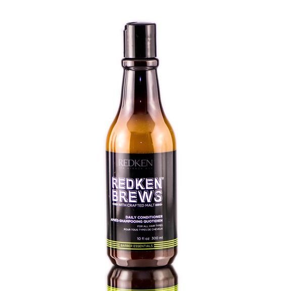 Redken Brews Daily Conditioner- 10 oz - Pack of 1 with Sleek Comb