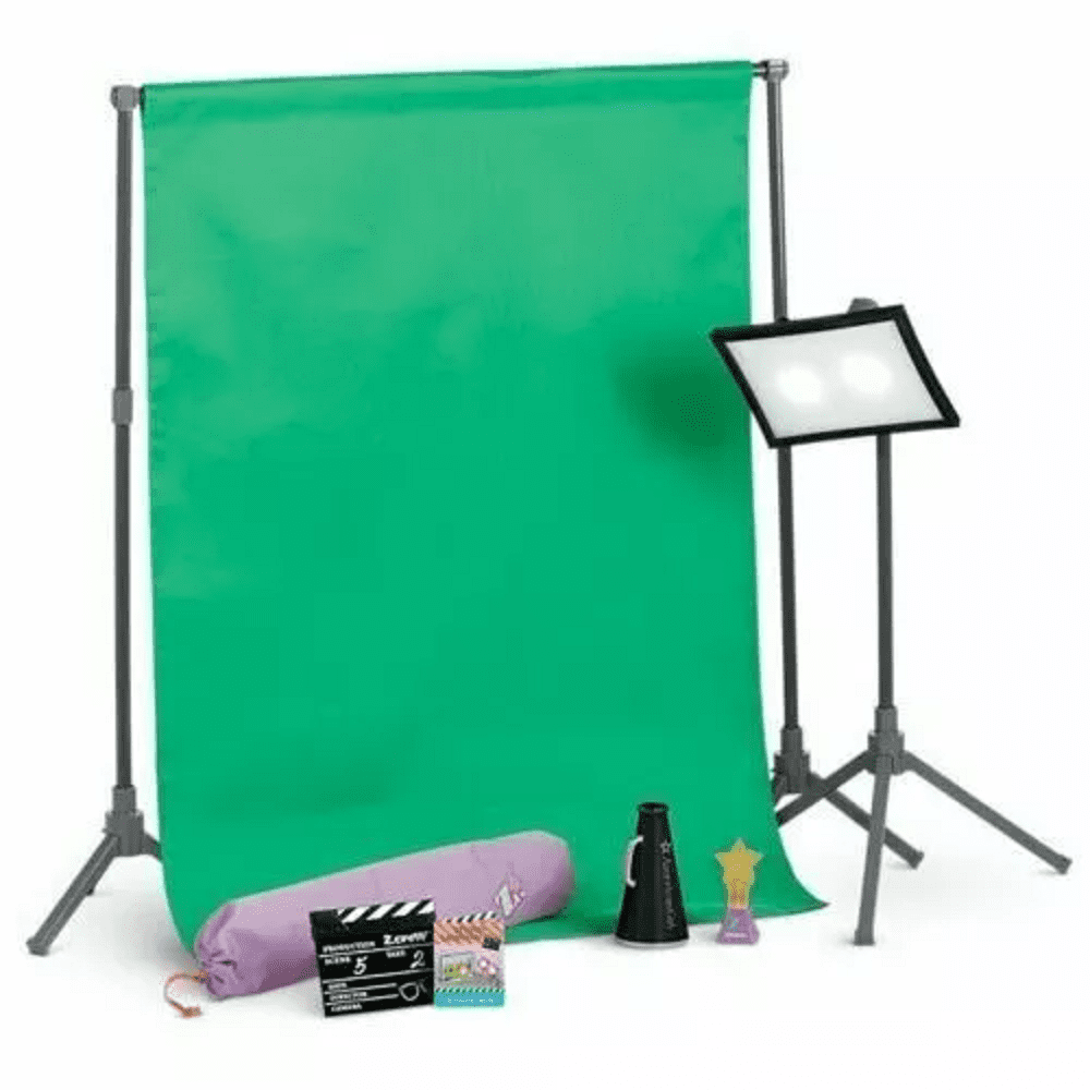 American Girl Doll Z Yang Media Kit and Accessories for 18" Dolls (Doll Not Included)