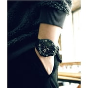 Casio Mens Oversized Dive Style Watch, Black/Silver MRW210H-1AV
