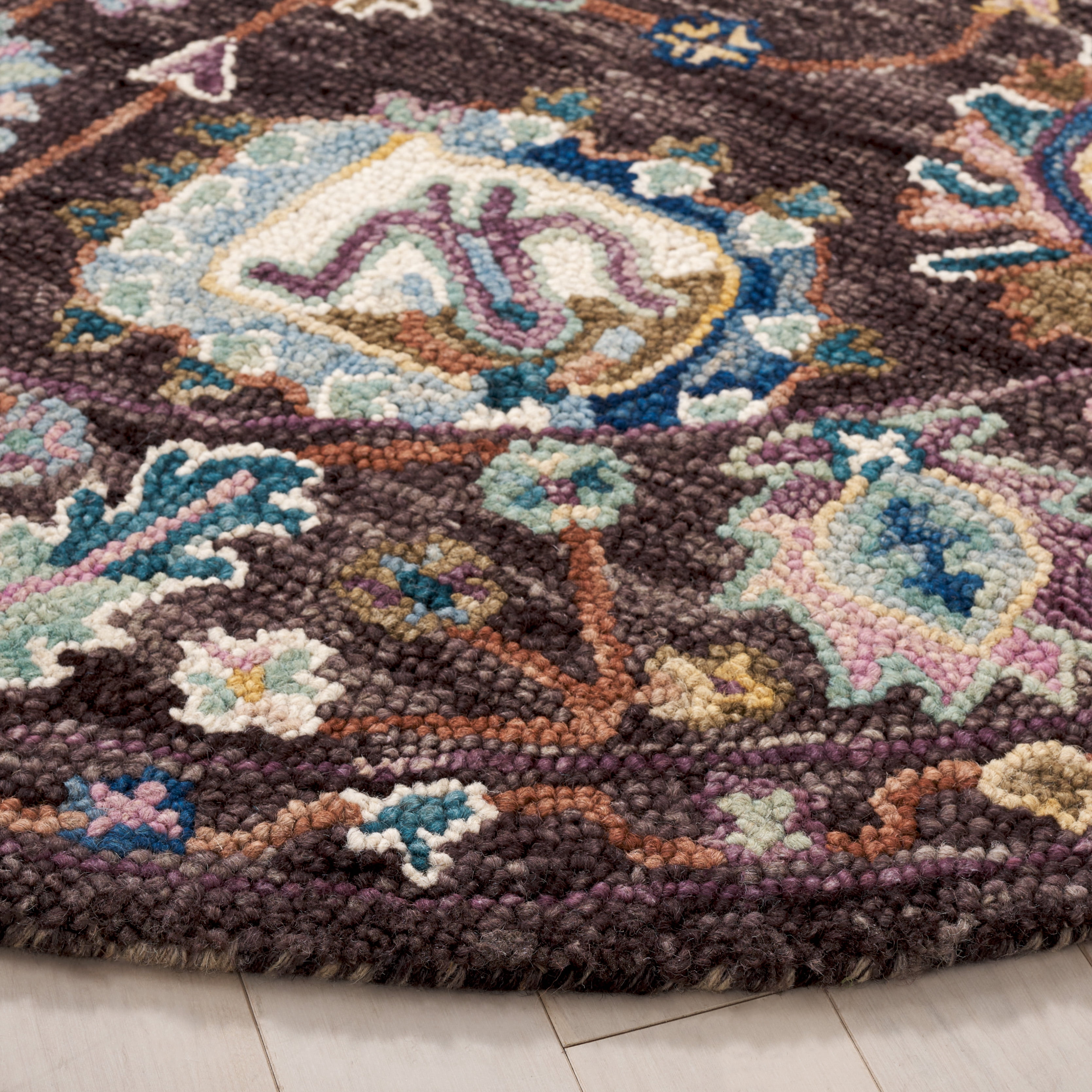 SAFAVIEH Blossom Atanas Floral Area Rug, Charcoal/Lavender, 6' x 6' Round