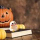 thumbnail image 5 of Adorno de escritorio Flybaeast, baratijas de Halloween, casa divertida, venta de lindas baratijas de resina negra, decoraciones artesanales (G), 5 of 6