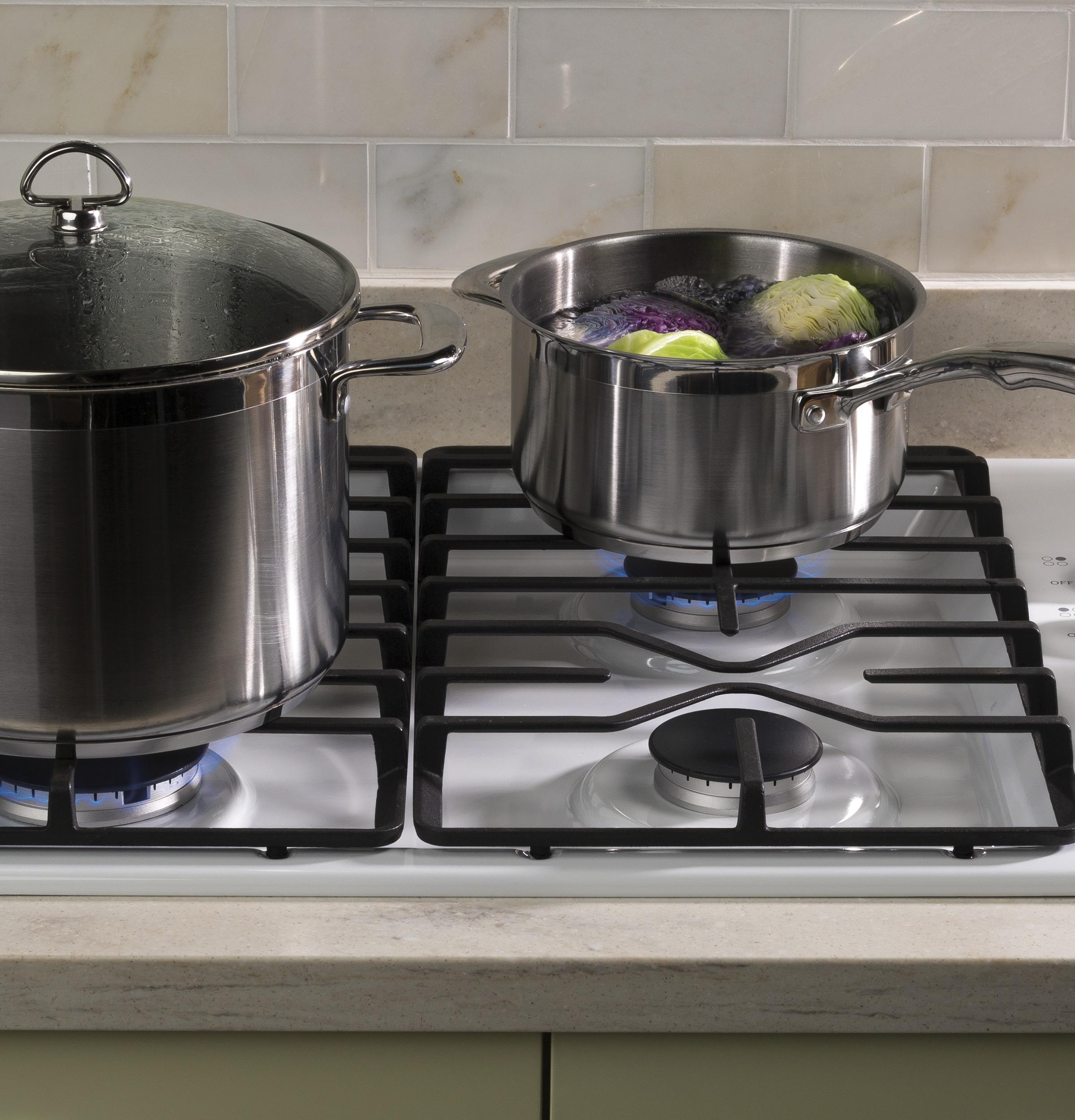 GE® Appliances 30" Built-In Gas Cooktop model JGP3030DLWW white 4 3/4 Hx 30 W x 21 D