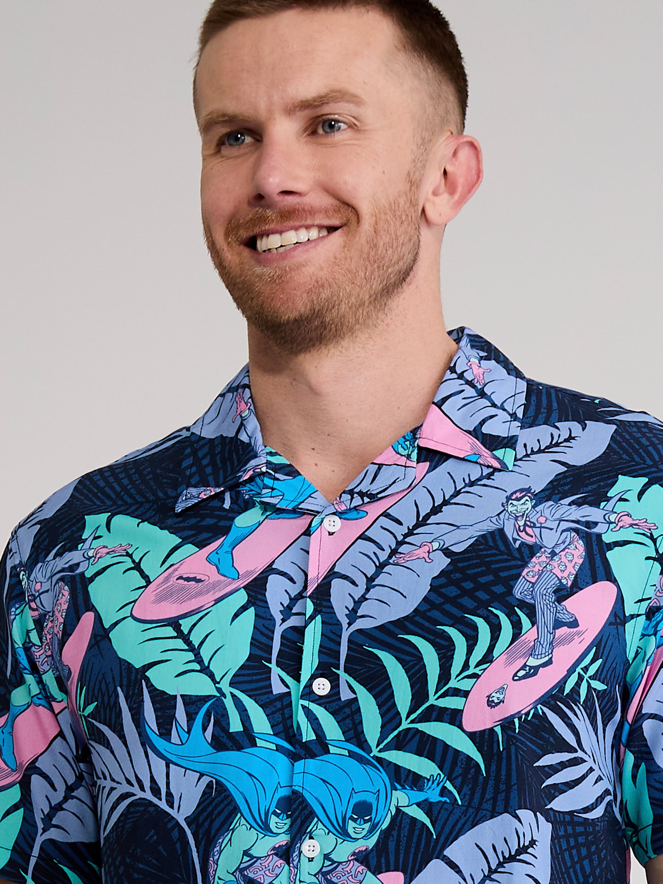 Batman Men's and Big Men's Floral Graphic Button-Up Resort Shirt, Sizes S-3XL