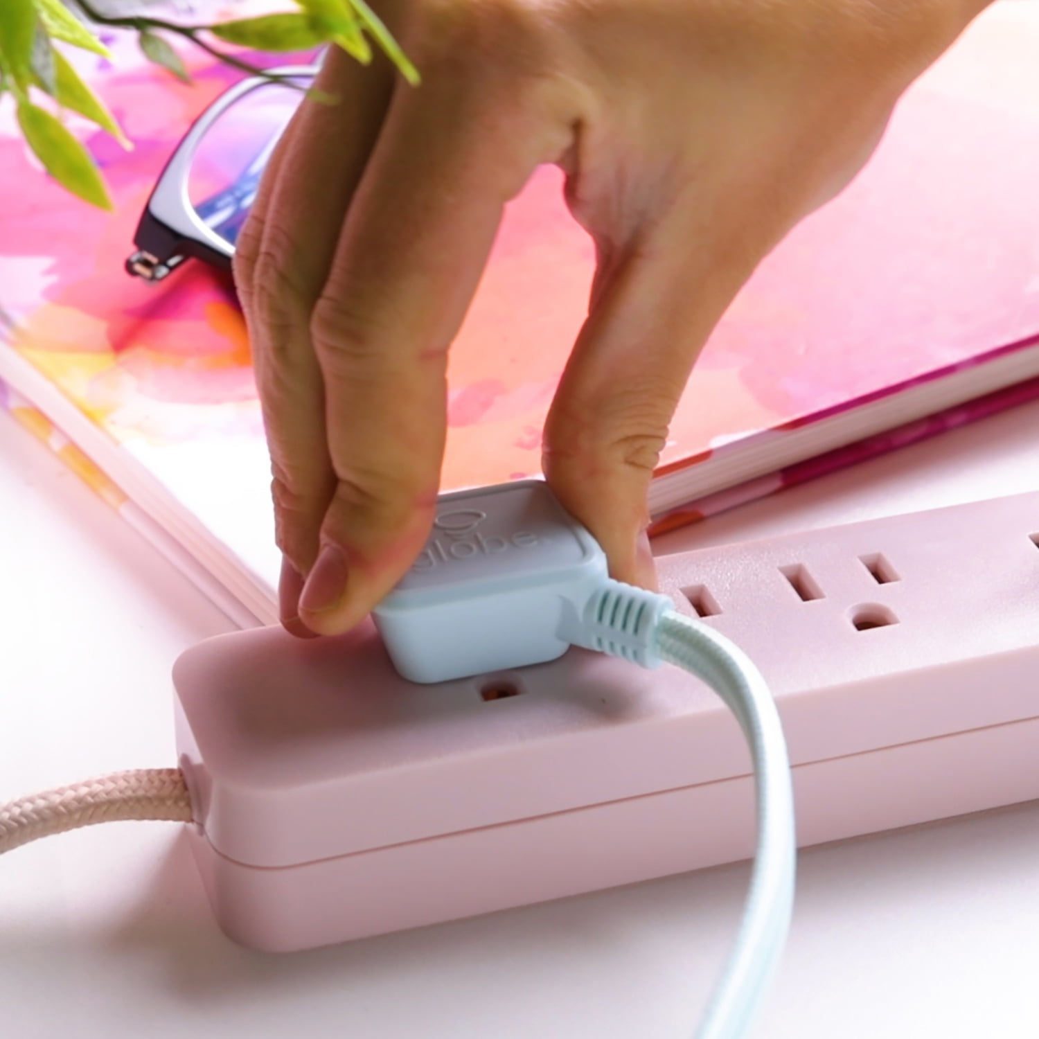 Globe Electric Globe Electric 6-ft 3-Outlet Rose USB Surge Protector 2-Pack, 78257-K