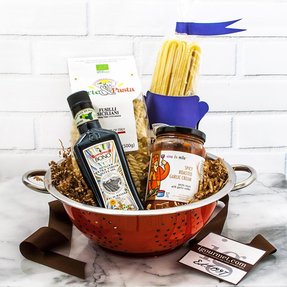 Pasta Classic Gourmet Gift Basket All the makings for great pasta