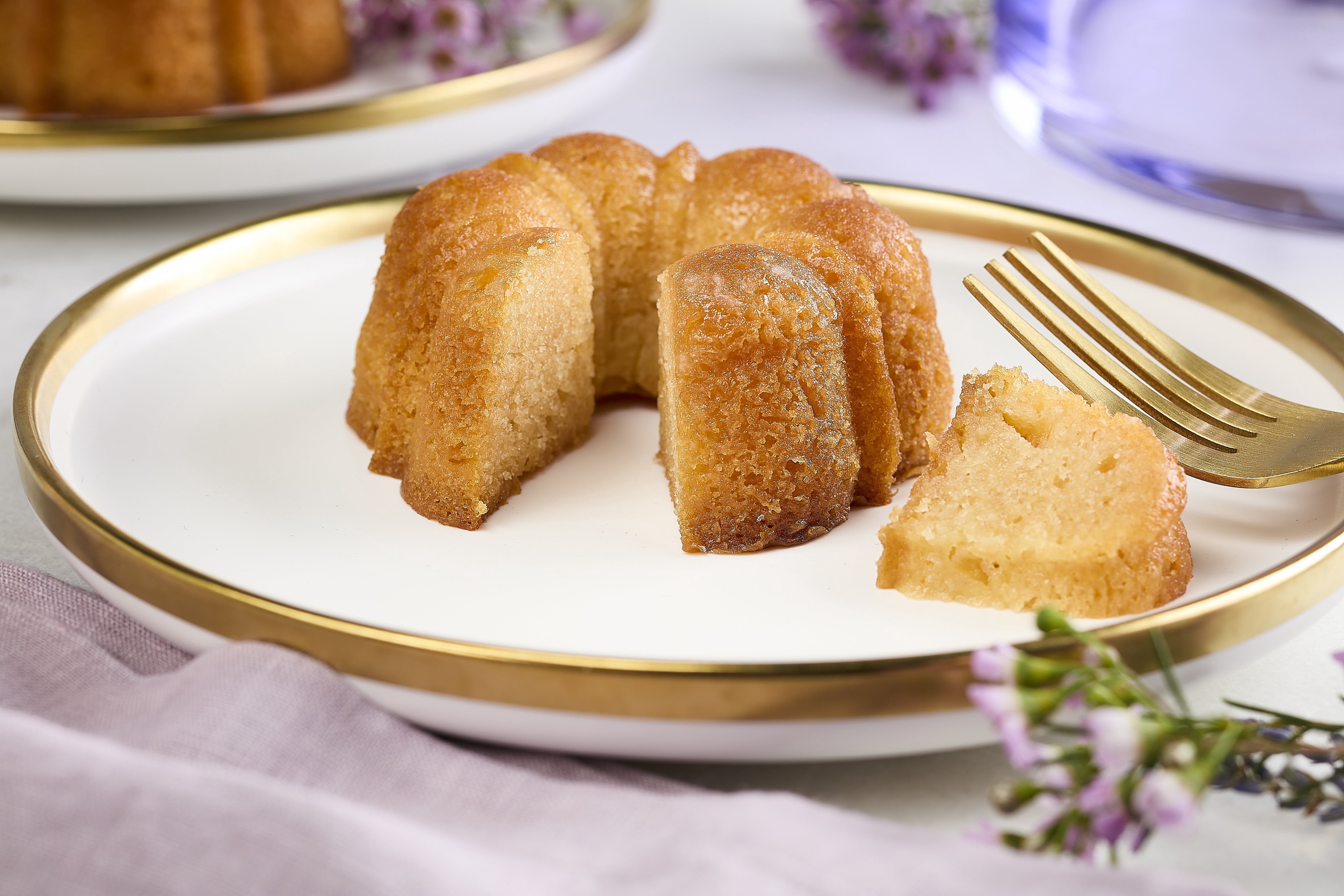 Rum Runner Vanilla 4 oz. Bundt Cake