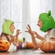 thumbnail image 5 of 2 Piezas Lindo Gorro de Rana de Felpa Bufanda de Rana Verde Gorro con Orejeras Gorro de Rana de Tela Suave Gorro de Esquí de Invierno Cálido Gorro Completo para Niños Niñas Novedad Fiesta Vestir Disfraz Foto Props Presente MFZFUKR WRLF-226, 5 of 7
