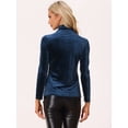 thumbnail image 4 of Blusa básica de cuello alto de terciopelo elástico con cuello simulado para mujer Azul Oscuro XS, 4 of 6