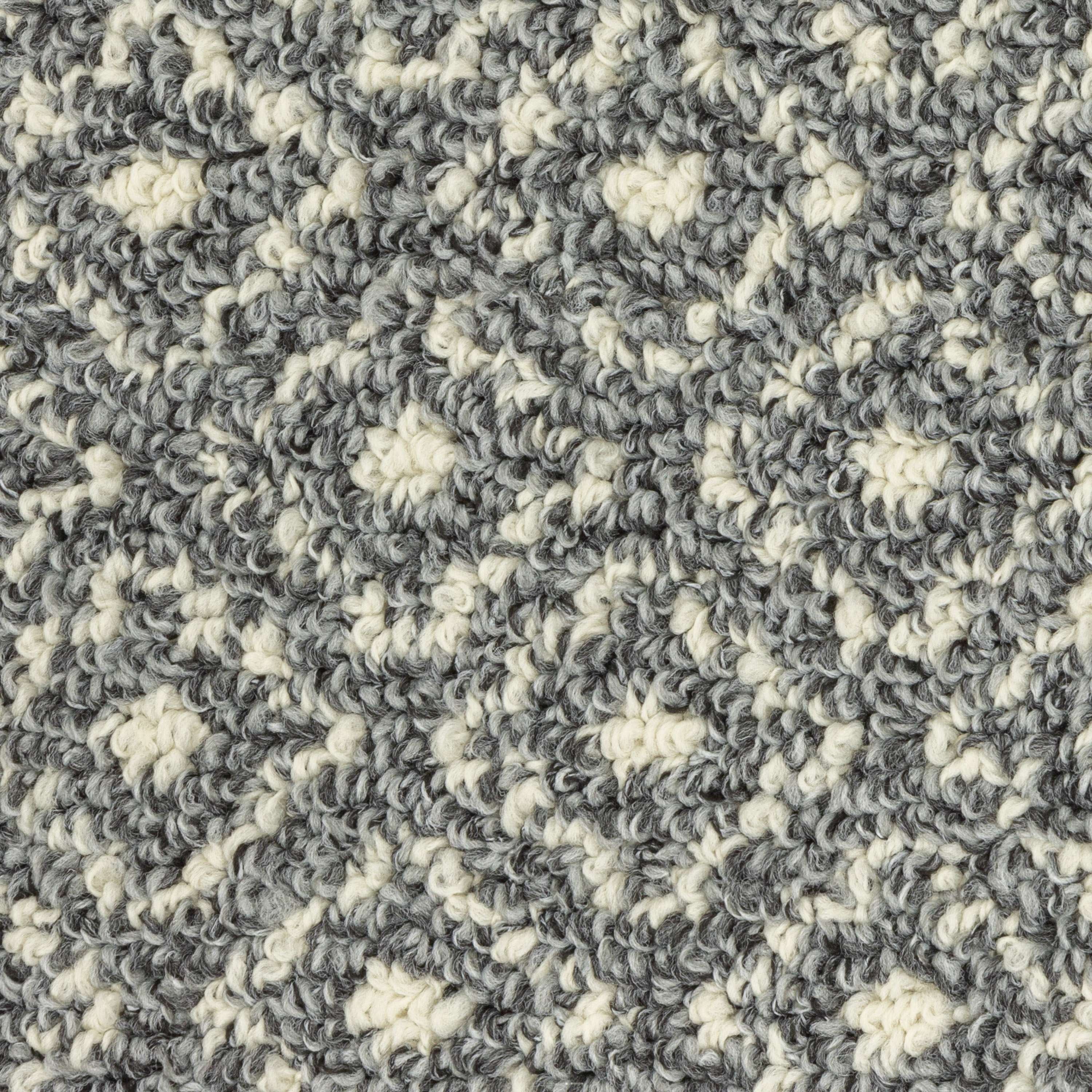 Mainstays Geometric Diamond Indoor Area Rug, Black Tonal, 5'x7', Skid-Resistant