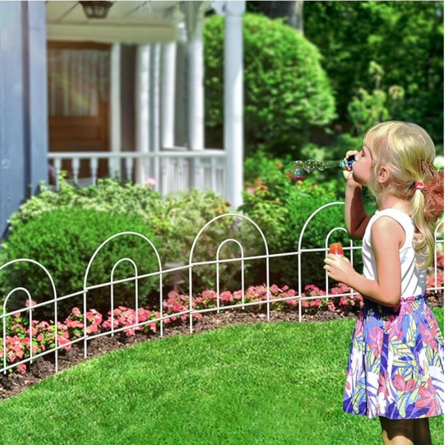 White Garden Fence Border 18in X50ft Outdoor Metal Wire Garden Fencing Flower Bed Folding Fences Panel Patio Edging Landscape for Yard
