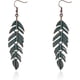 thumbnail image 1 of Pendientes de plumas flotantes UBIUO hechos a mano estilo bohemio vintage de bronce verde, ligeros, con hojas llamativas y textura detallada, pendientes colgantes, 1 of 4